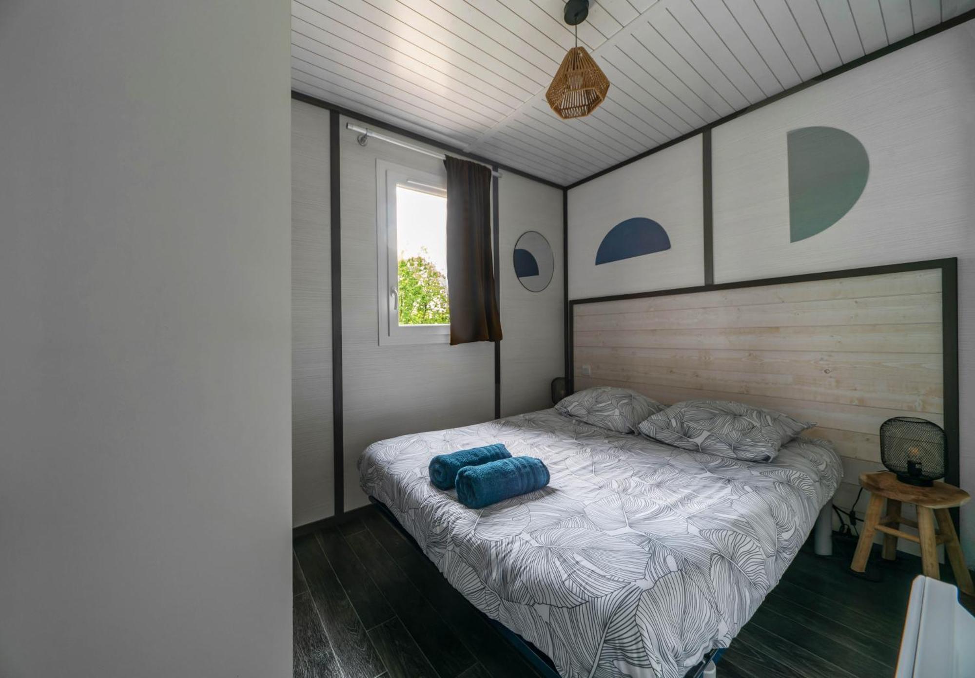 Camping Le Mont Libre - Cottage & Espace Nature - Gannat Exterior photo