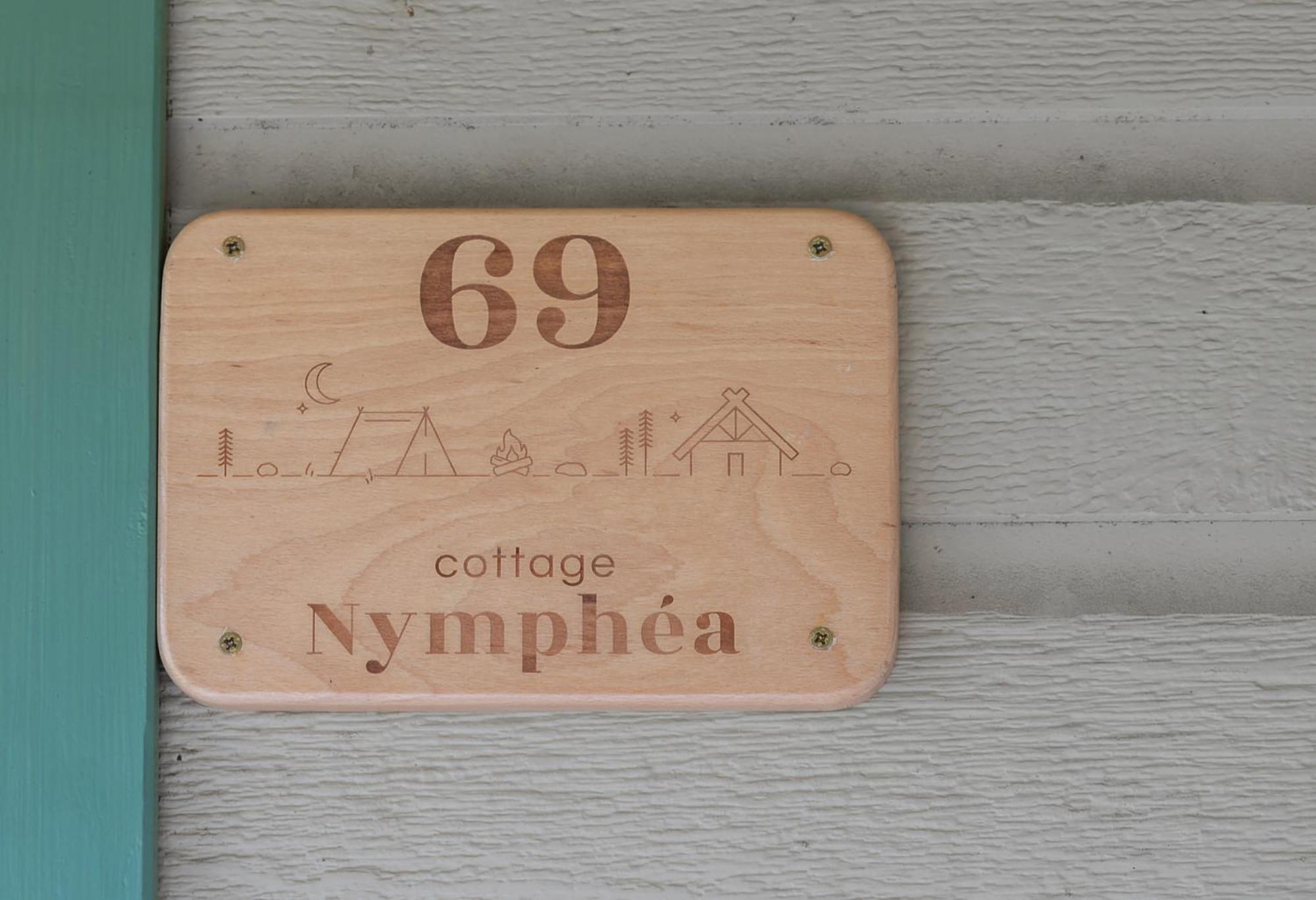Camping Le Mont Libre - Cottage & Espace Nature - Gannat Exterior photo